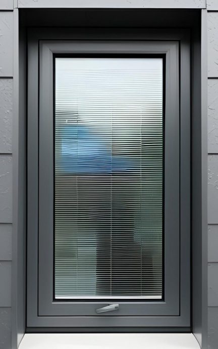 325_Window